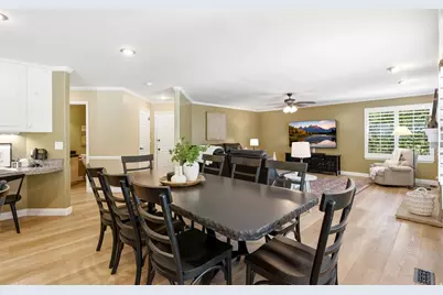 955 W 10375 S, South Jordan, UT 84095 - Photo 24