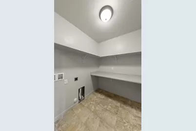 952 E 3800 S, Washington, UT 84780 - Photo 20