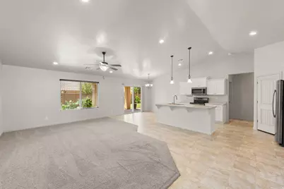 952 E 3800 S, Washington, UT 84780 - Photo 4