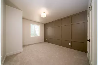 1125 E Center St, Hyde Park, UT 84318 - Photo 36
