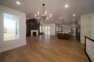 1125 E Center St, Hyde Park, UT 84318 - Photo 20