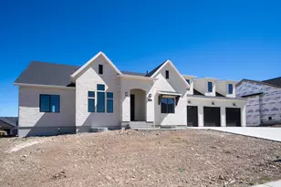 1125 E Center St, Hyde Park, UT 84318 - Photo 4