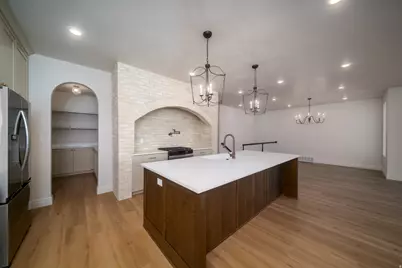 1125 E Center St, Hyde Park, UT 84318 - Photo 16