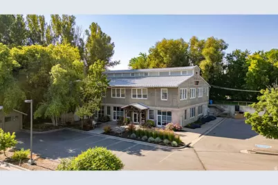 255 S 300 W #B, Logan, UT 84321 - Photo 30