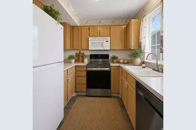 794 E 950 S, Provo, UT 84606 - Photo 8