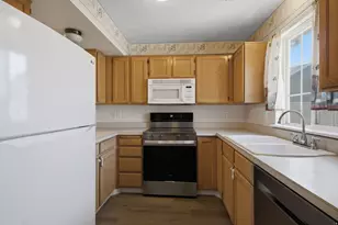 794 E 950 S, Provo, UT 84606 - Photo 8