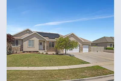 386 W Winter Wheat Way N, Saratoga Springs, UT 84045 - Photo 2