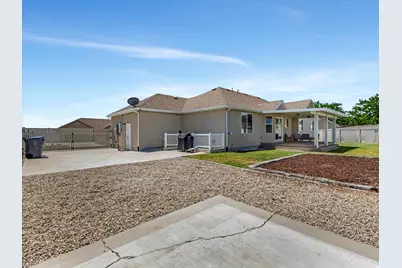 386 W Winter Wheat Way N, Saratoga Springs, UT 84045 - Photo 26