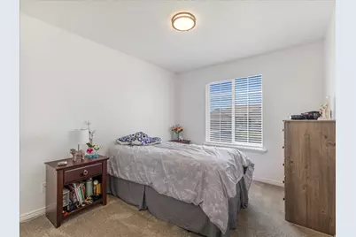 386 W Winter Wheat Way N, Saratoga Springs, UT 84045 - Photo 18