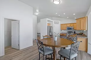 386 W Winter Wheat Way N, Saratoga Springs, UT 84045 - Photo 12