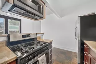 24 E 300 N, Salt Lake City, UT 84103 - Photo 14