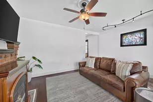 24 E 300 N, Salt Lake City, UT 84103 - Photo 6