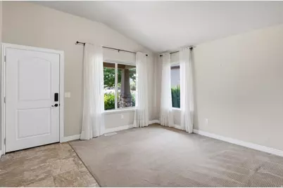 10813 S Autumn Rain Rd S, South Jordan, UT 84009 - Photo 2