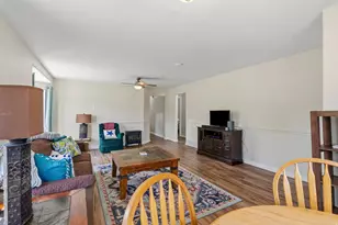 566 S Main St, Lyman, UT 84749 - Photo 8