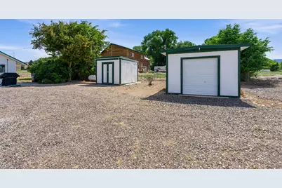566 S Main St, Lyman, UT 84749 - Photo 30