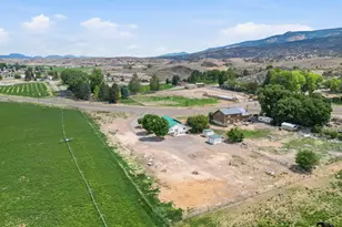 566 S Main St, Lyman, UT 84749 - Photo 2