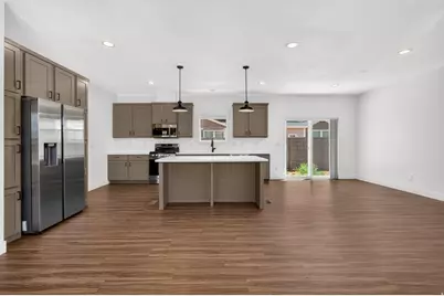 464 Jessop Ave, Hildale, UT 84784 - Photo 8