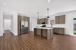 464 Jessop Ave, Hildale, UT 84784 - Photo 8