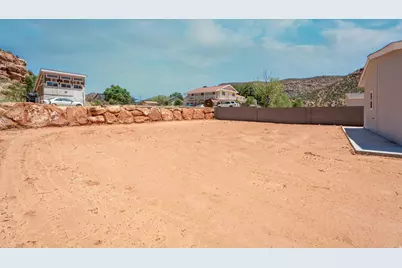 464 Jessop Ave, Hildale, UT 84784 - Photo 40