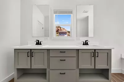 464 Jessop Ave, Hildale, UT 84784 - Photo 16
