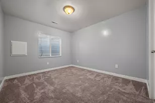 3386 W Chamonix Way, Riverton, UT 84065 - Photo 28