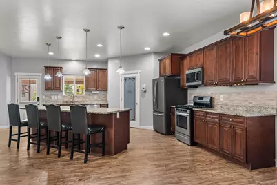 3386 W Chamonix Way, Riverton, UT 84065 - Photo 6