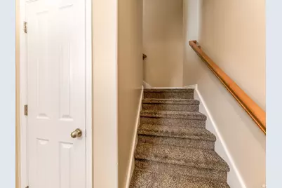 159 N Birmingham Ln W, North Salt Lake, UT 84054 - Photo 4