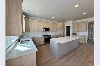 379 S 4250 W #628, West Point, UT 84015 - Photo 8