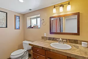449 E 900 N, Orem, UT 84097 - Photo 20