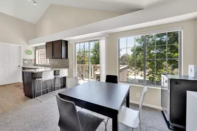 5389 S New Hampton Dr W, Murray, UT 84123 - Photo 8