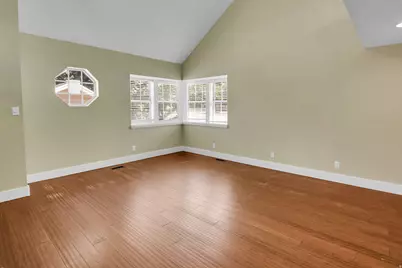 292 E 4960 N, Provo, UT 84604 - Photo 4