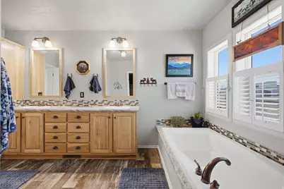 1342 Old Lincoln Hwy, Grantsville, UT 84029 - Photo 38