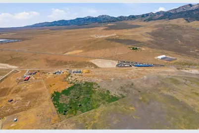 1342 Old Lincoln Hwy, Grantsville, UT 84029 - Photo 88