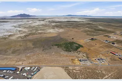 1342 Old Lincoln Hwy, Grantsville, UT 84029 - Photo 72