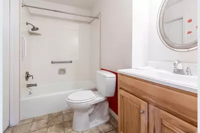 302 E Peach Ln S, Bountiful, UT 84010 - Photo 16