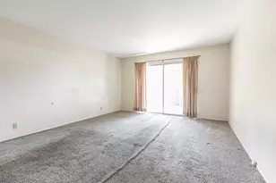 302 E Peach Ln S, Bountiful, UT 84010 - Photo 10