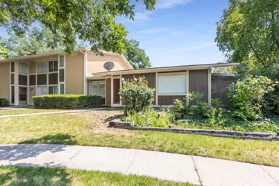 302 E Peach Ln S, Bountiful, UT 84010 - Photo 2