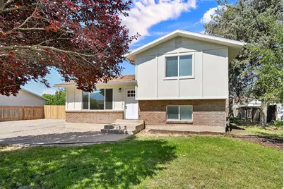 958 N 2075 W, Farr West, UT 84404 - Photo 1