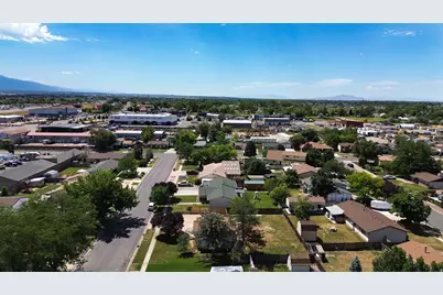 958 N 2075 W, Farr West, UT 84404 - Photo 30