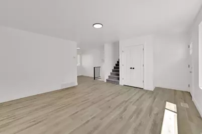 958 N 2075 W, Farr West, UT 84404 - Photo 10