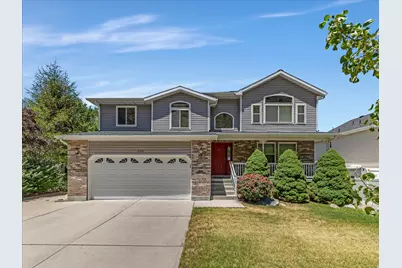 169 E Manilla Dr S, Draper, UT 84020 - Photo 2