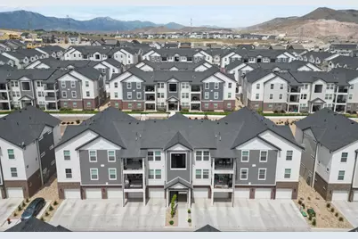 863 N Coulsen Dr #H102, Saratoga Springs, UT 84045 - Photo 2
