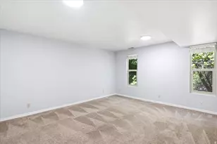 1962 N 2600 E, Layton, UT 84040 - Photo 22