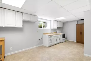 1962 N 2600 E, Layton, UT 84040 - Photo 20