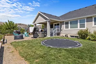 9707 N Hummer Dr, Eagle Mountain, UT 84005 - Photo 36