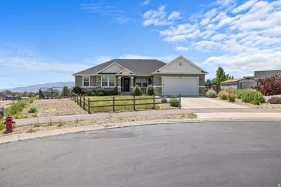 9707 N Hummer Dr #502, Eagle Mountain, UT 84005 - Photo 2