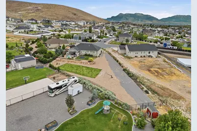 9707 N Hummer Dr #502, Eagle Mountain, UT 84005 - Photo 38