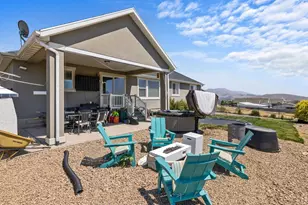 9707 N Hummer Dr, Eagle Mountain, UT 84005 - Photo 34