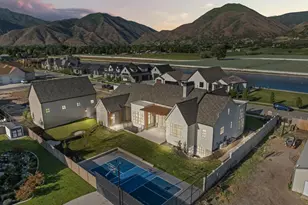 478 S Maple Lakes Dr, Mapleton, UT 84664 - Photo 2