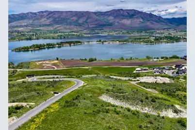 5961 E Nighthawk Ln #28, Huntsville, UT 84317 - Photo 4